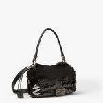 FENDI Mamma Baguette Medium Black crochet bag with maxi sequins - Image 3